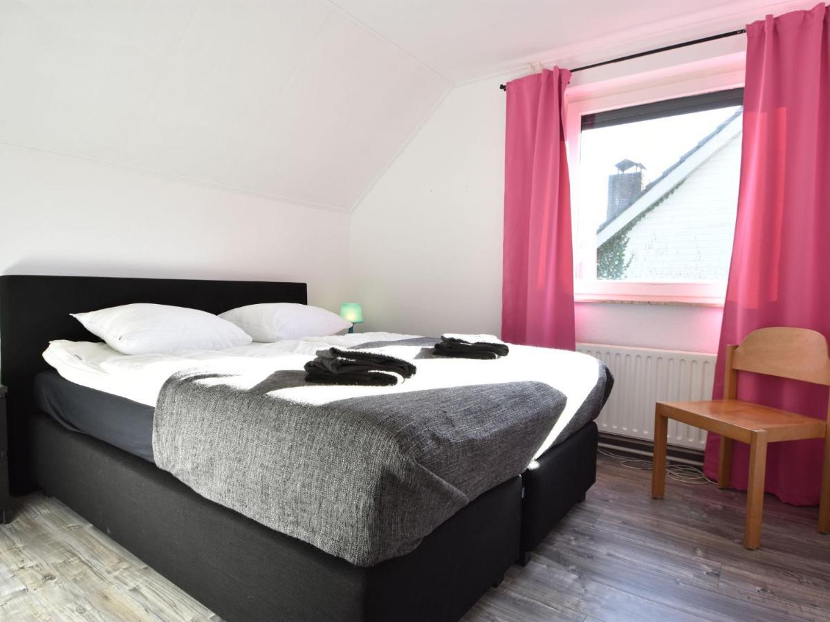 Holiday Home In Zeeland With Wide Views 브라위니서 외부 사진